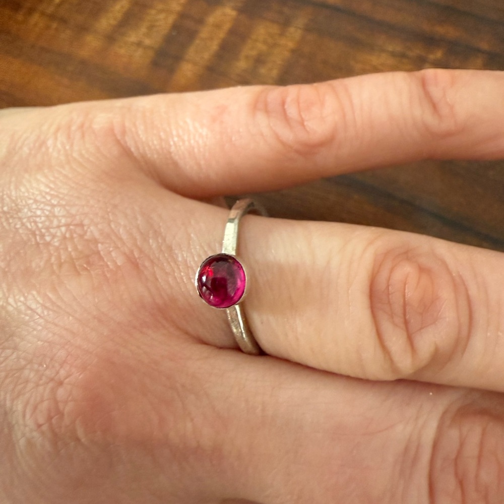 HANDCRAFTED STERLING SILVER RING Size 9 with natural ruby